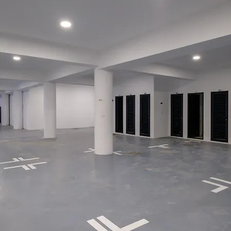 Apartament The Mackenzie Azure 2br Near & Pool